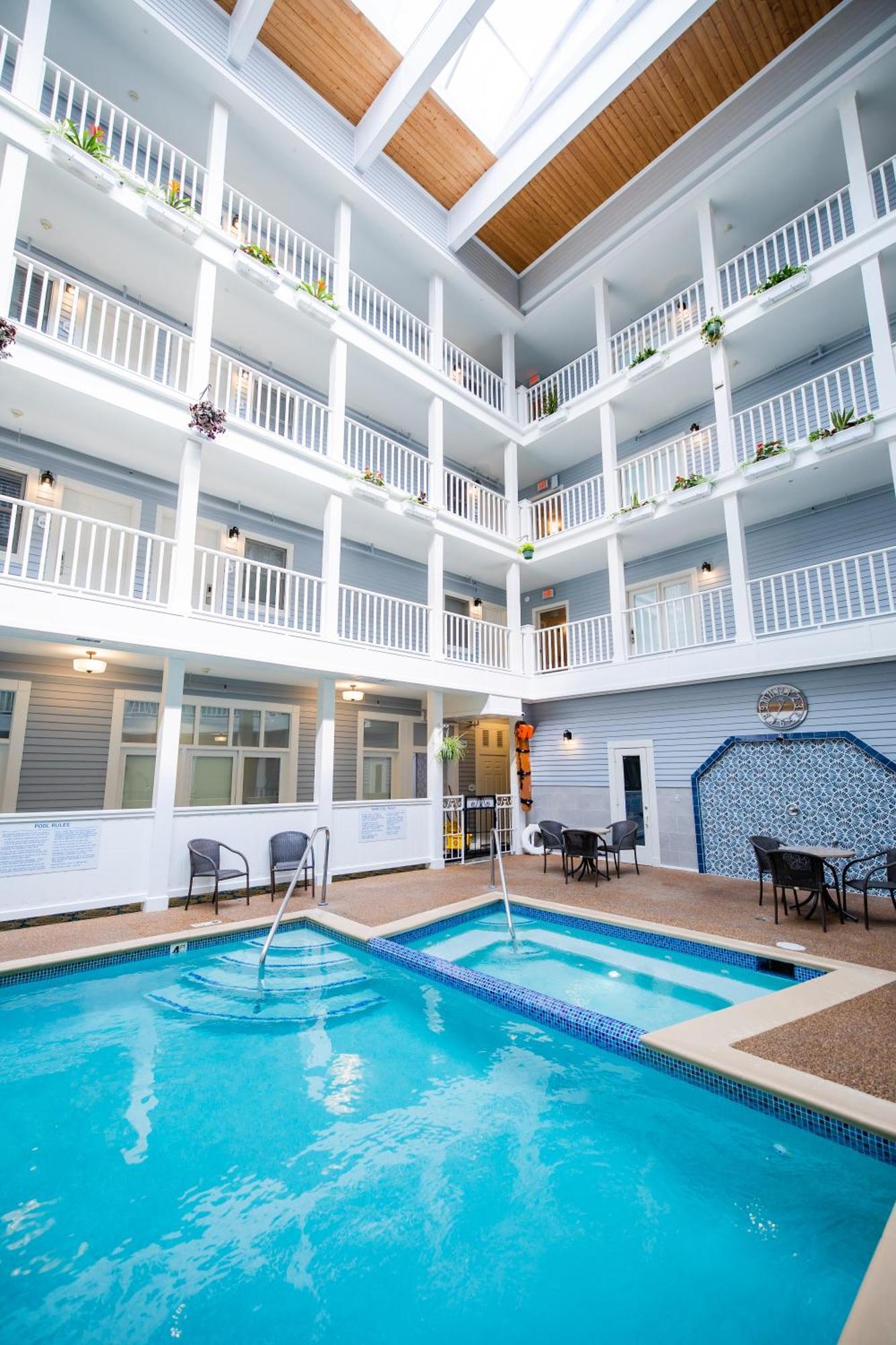Lake View Hotel Mackinac Island Bagian luar foto