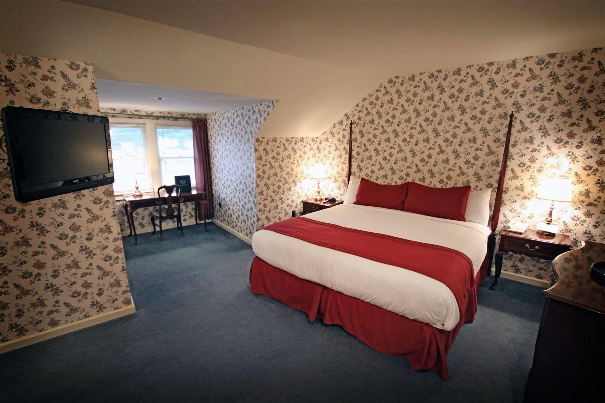 Lake View Hotel Mackinac Island Bagian luar foto