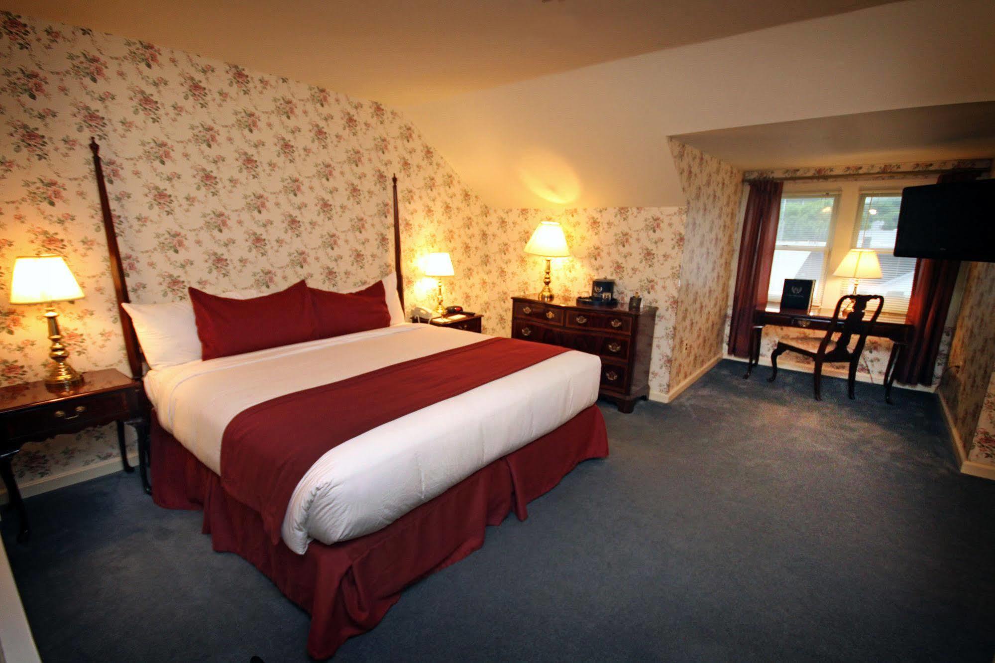 Lake View Hotel Mackinac Island Bagian luar foto